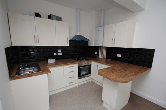 2 bedroom Flat to re...